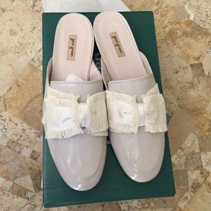 Paul Green Patent Fringe Bow Mule Loafers Size 9